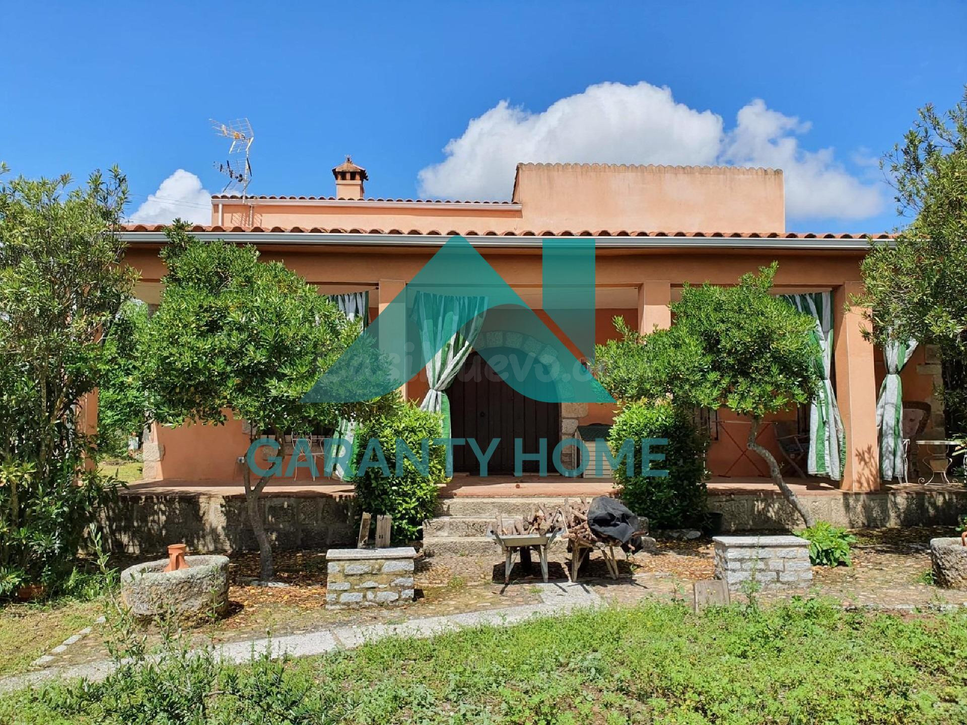 Se VENDE magnífico Chalet con Parcela en Arroyo de la Luz