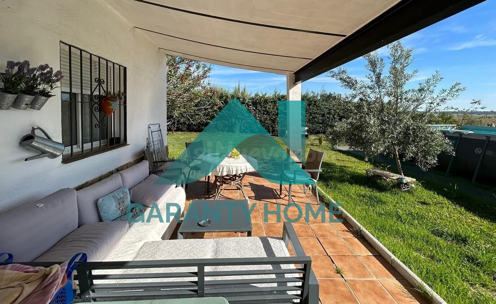 SE VENDE CASA DE CAMPO CON PISCINA ZONA SIERRA DE FUENTES - foto 2