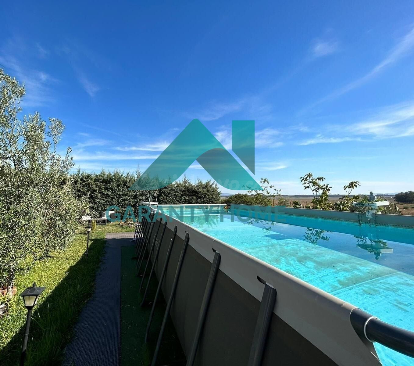 SE VENDE CASA DE CAMPO CON PISCINA ZONA SIERRA DE FUENTES - foto 3