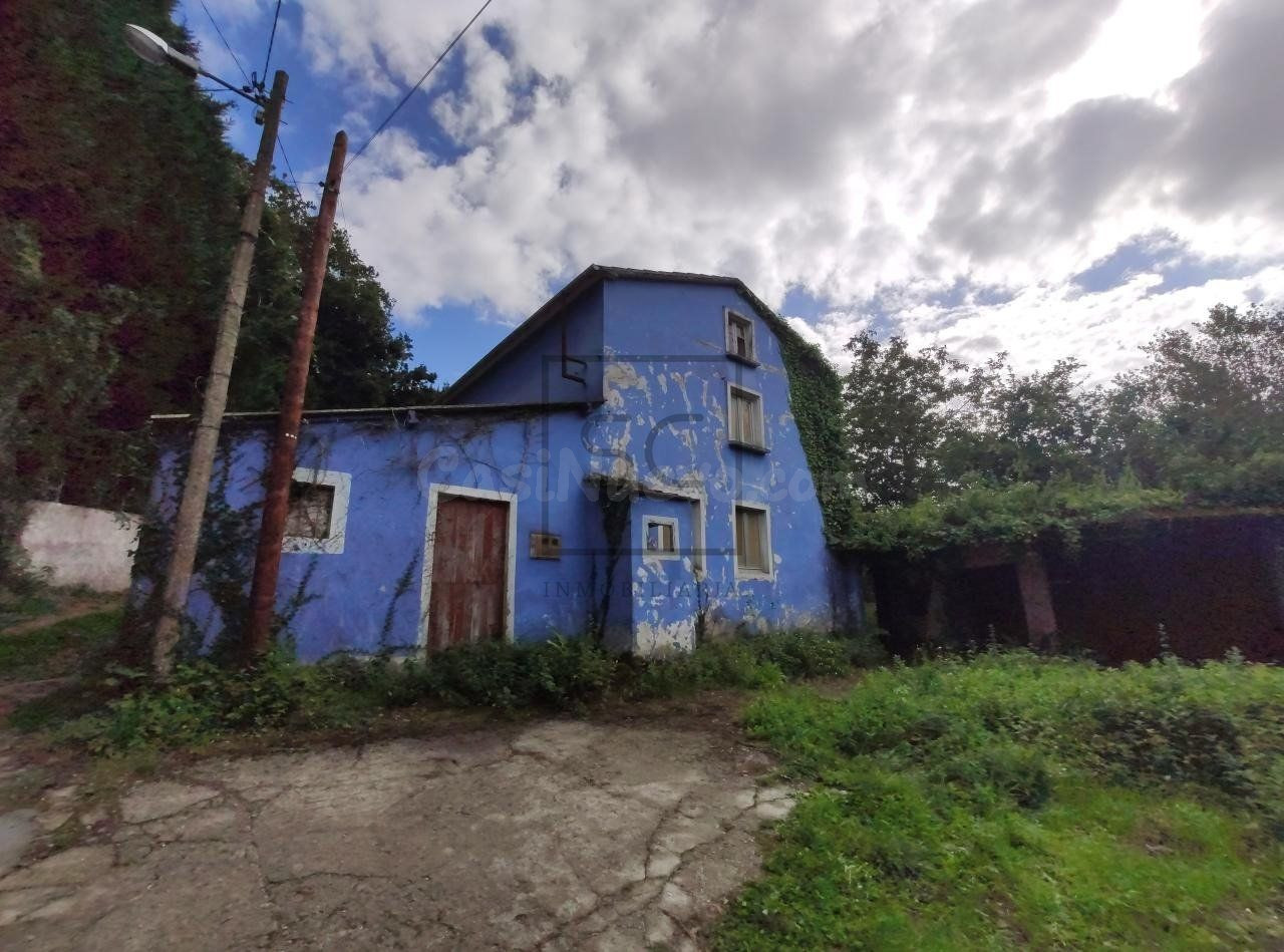 Casa para rehabilitar en Pazos, Serantes, Ferrol