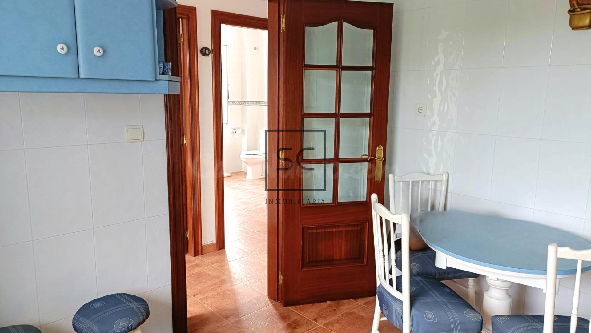 Luminosa casa con 9 habitaciones en O Feal-Xuvia, Narón - foto 5