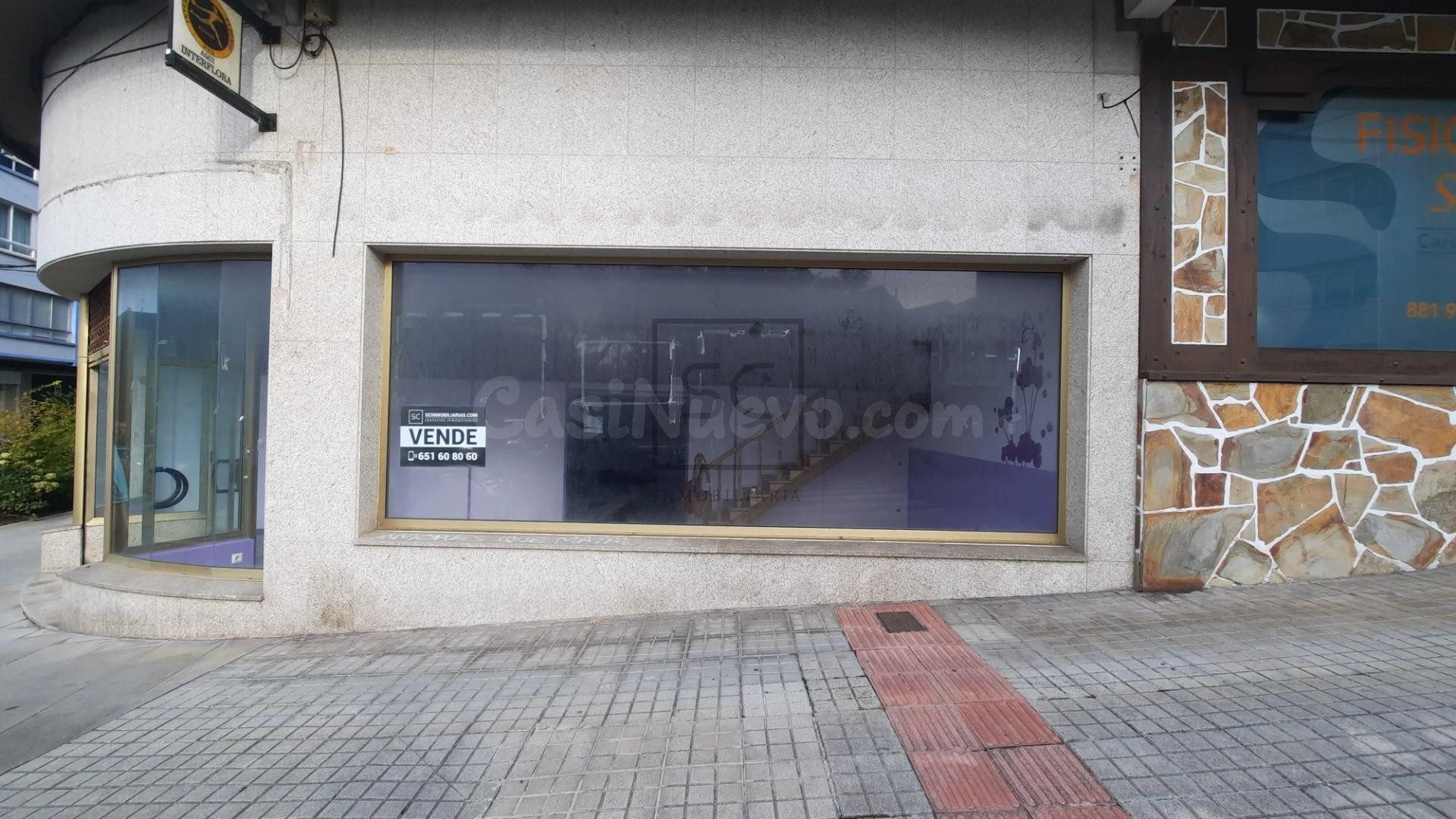 Local comercial acondicionado en Porta Nova, Ferrol