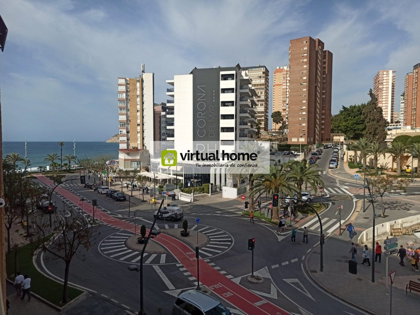 Bonito apartamento con vistas al mar