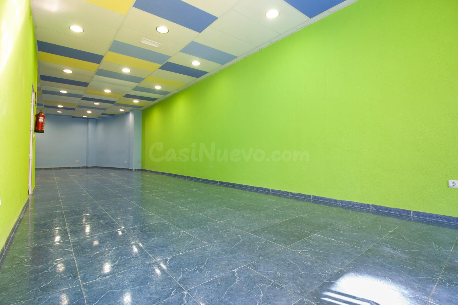 LOCAL COMERCIAL EN ÚBEDA - foto 2