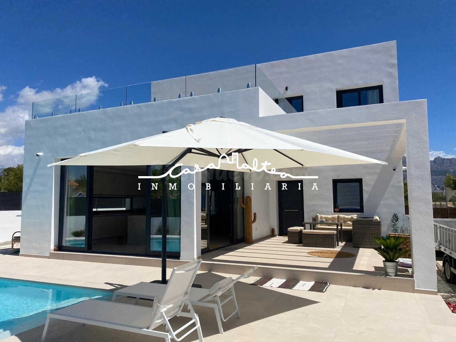 SE VENDE CASA EN BELLO HORIZONTE