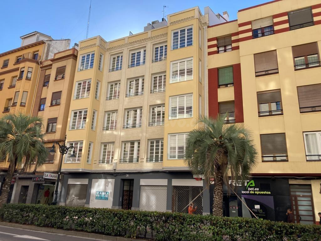 SE ALQUILA LOCAL DE OBRA NUEVA
