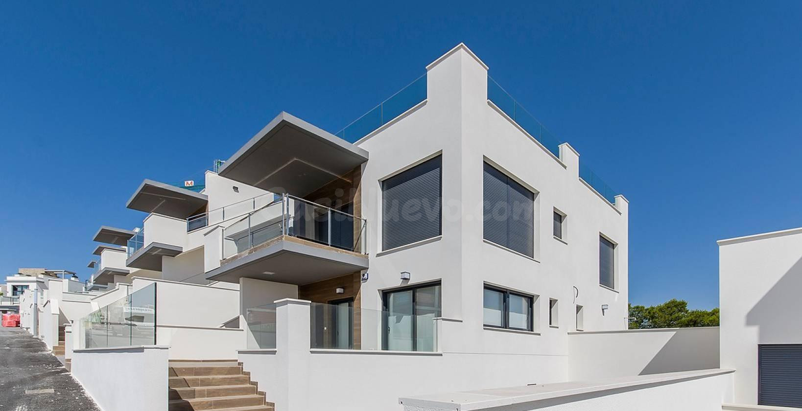 Gran Bungalow con increíble vista en San Miguel De Salinas