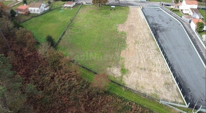 TERRENO EN PADRÓN