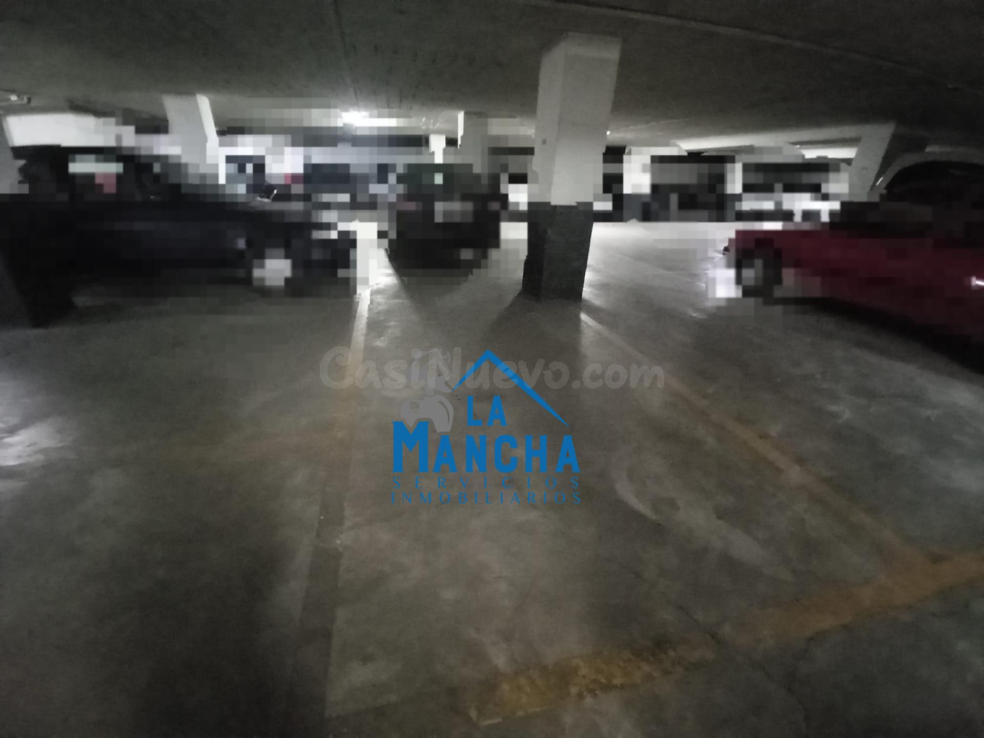 REF:Y101. INMOBILIARIA LA MANCHA VENDE COCHERA EN ZONA INDUSTRIA.