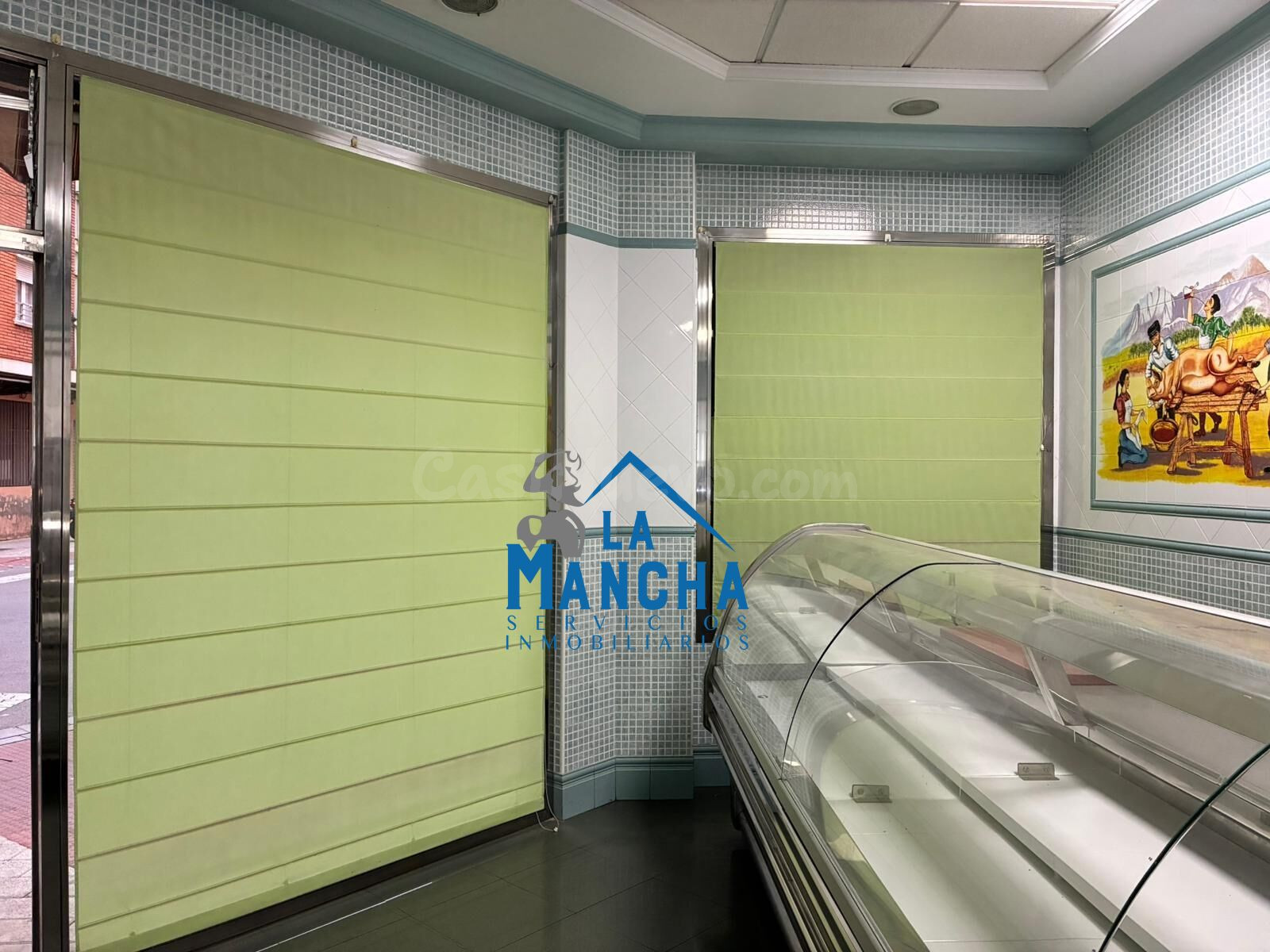 INMOBILIARIA LA MANCHA VENDE O ALQUILA LOCAL EN BARRIO DE SAN PABLO