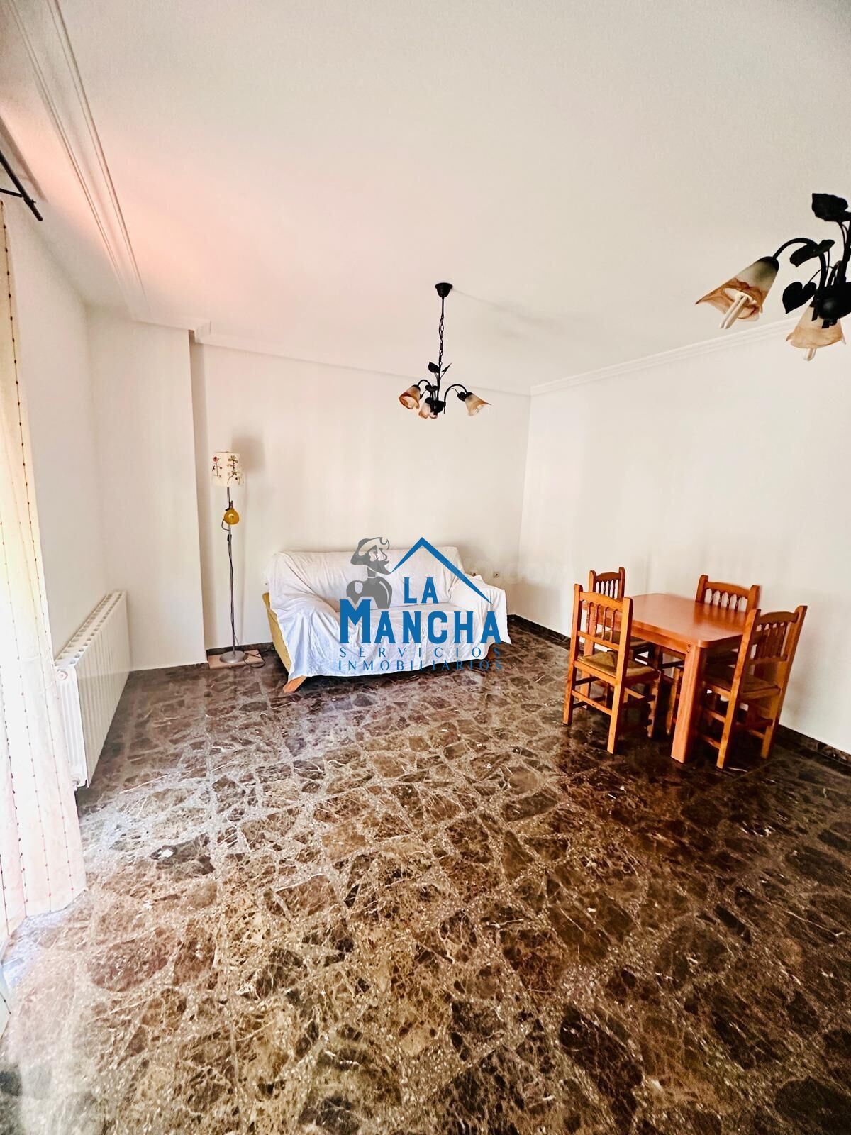 INMOBILIARIA LA MANCHA VENDE PISO ZONA CARREFOUR DE ALBACETE
