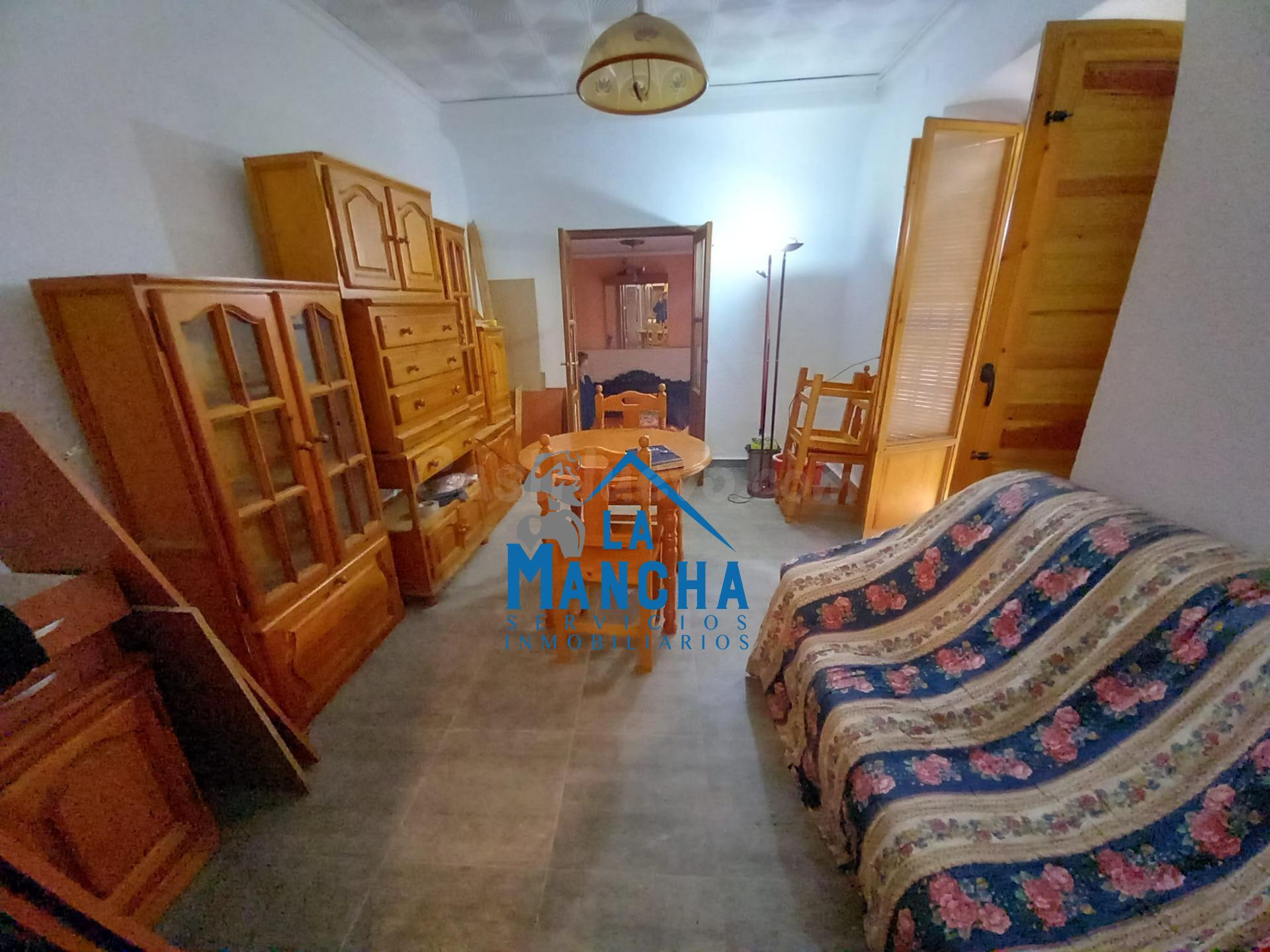 INMOBILIARIA LA MANCHA VENDE ENCANTADORA CASA EN CHINCHILLA DE MONTEARAGÓN-ALBACETE