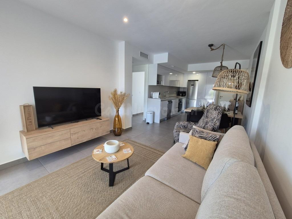 GRAN APARTAMENTO EN ORIHUELA COSTA, 2 HAB, 2 BAÑOS