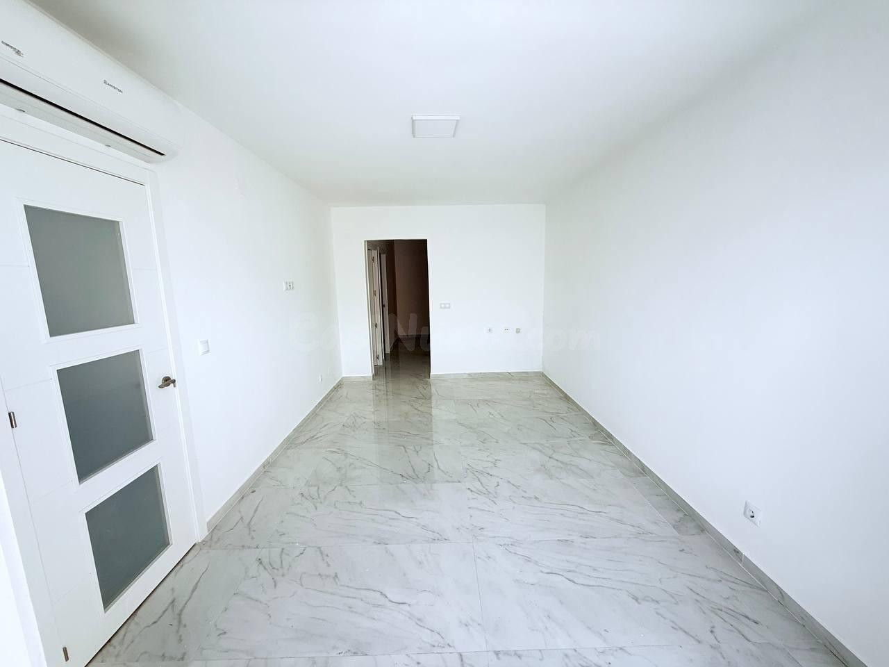 GRAN APARTAMENTO REFORMADO EN TORREVIEJA, 2 HAB, 1 BAÑO