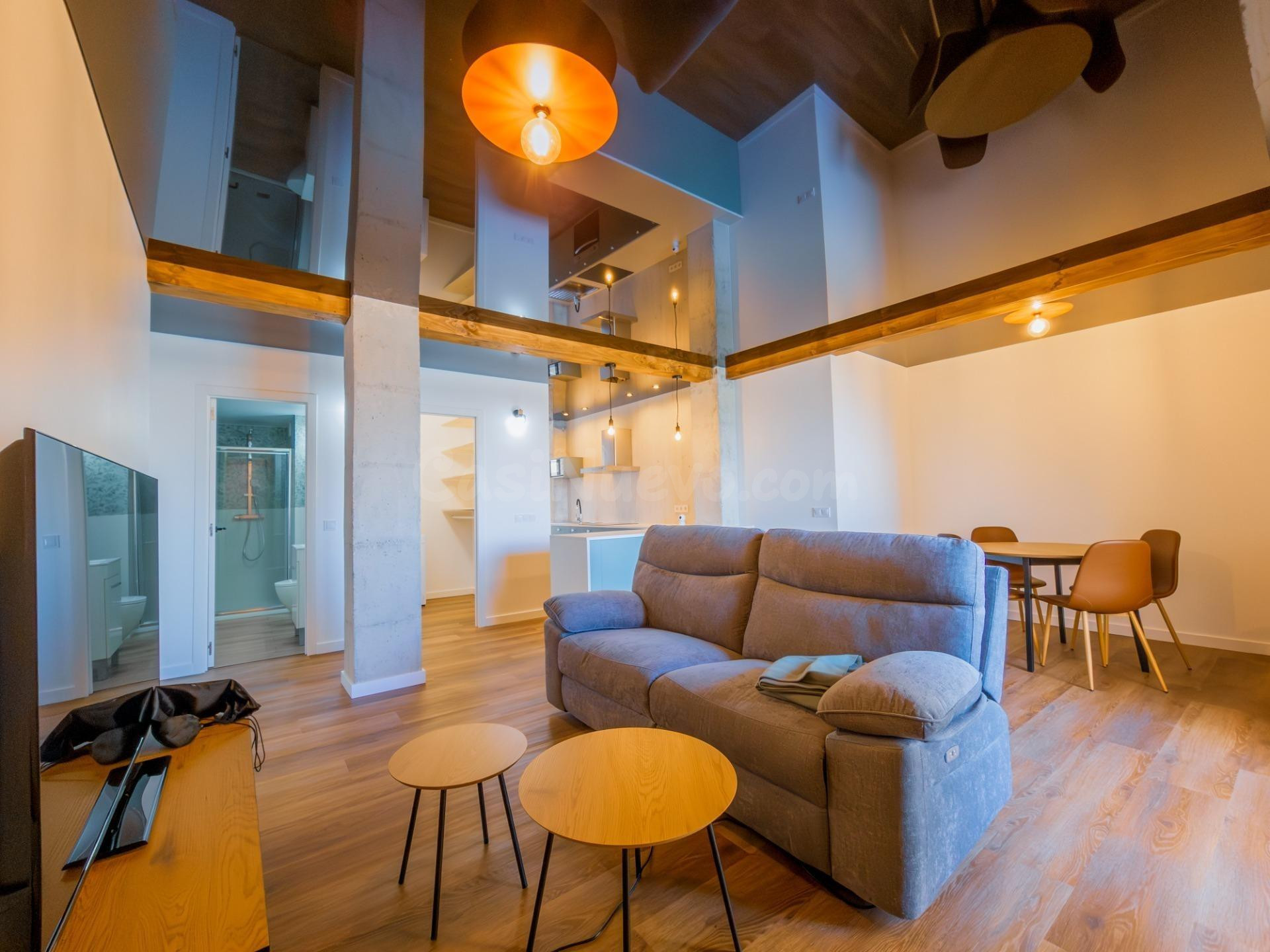 GRAN APARTAMENTO EN TORREVIEJA, 2 HAB, 2 BAÑOS