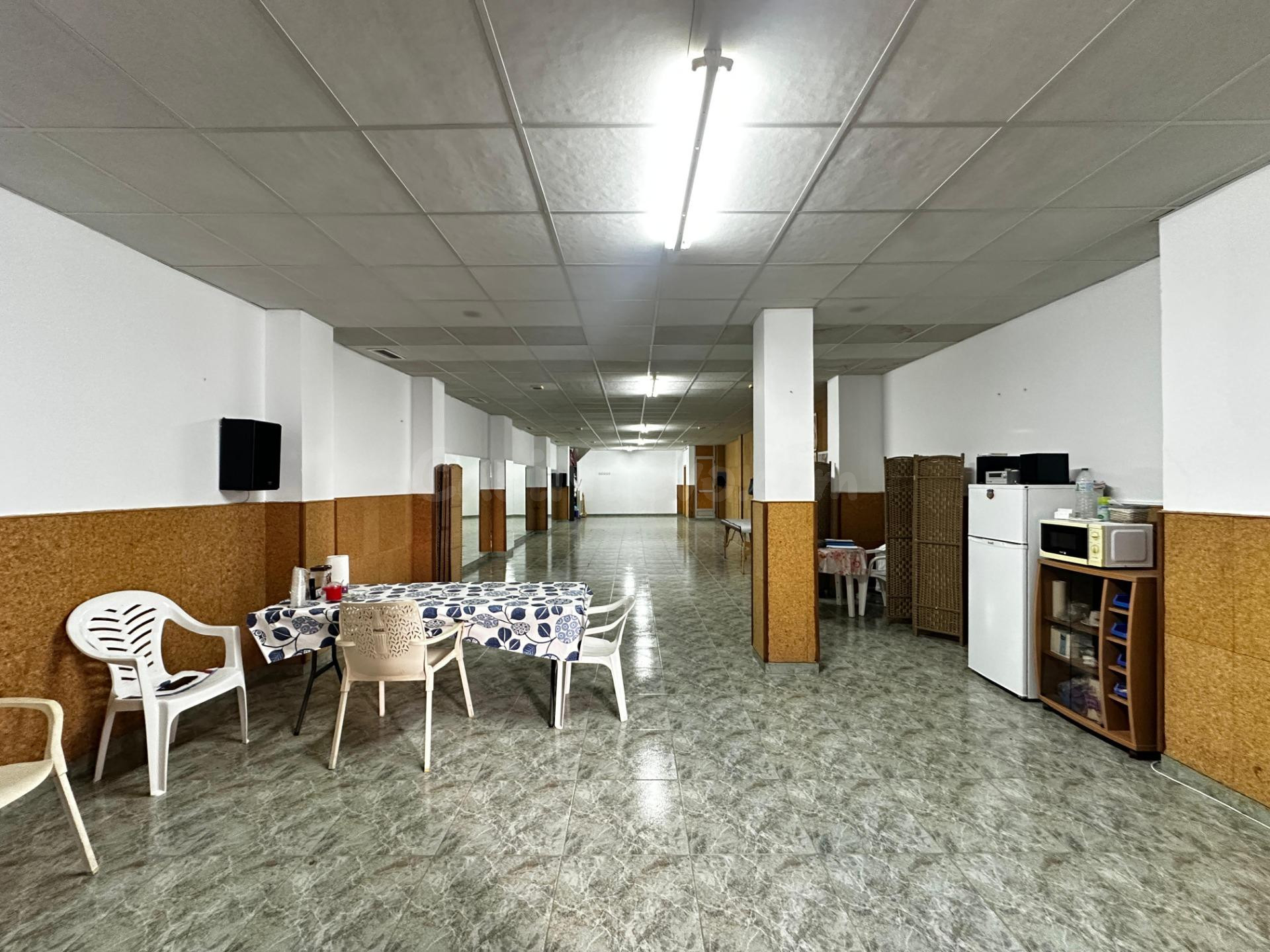 LOCAL DIÁFANO EN VENTA EN BENIFAIO