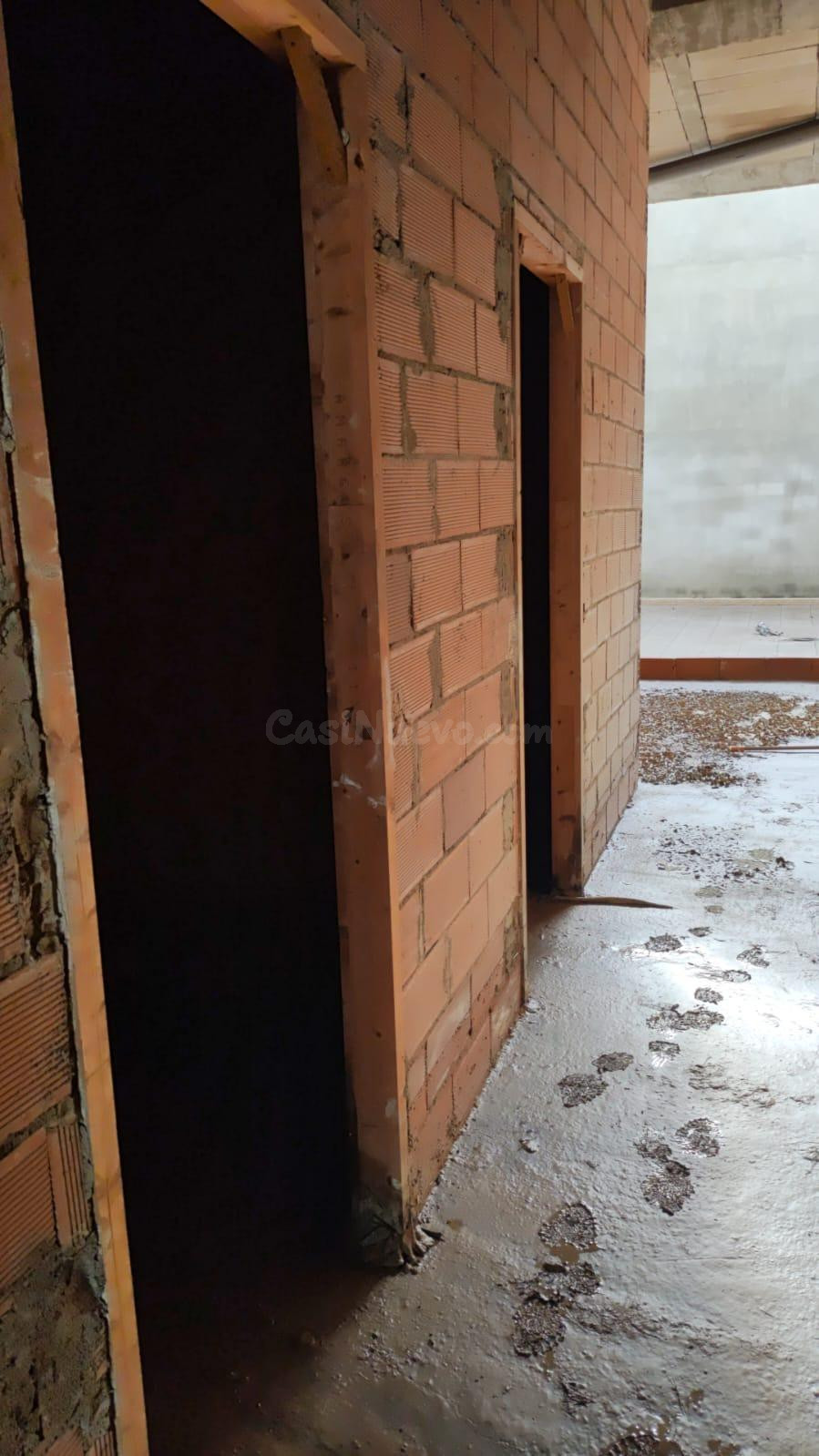 CASA EN CONTRUCCIÓN EN GUADASSUAR