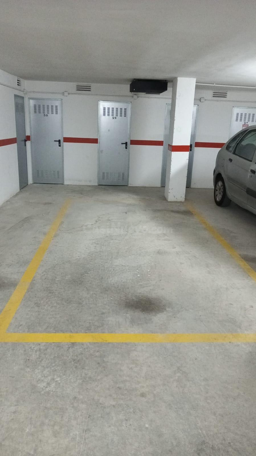 ️ Plaza de garaje en venta en Carlet – Zona Centro de Salud