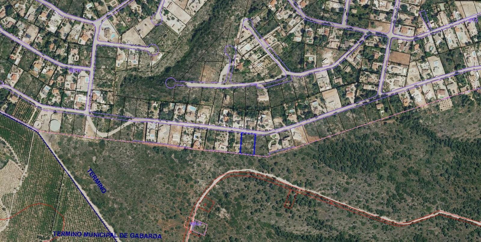¡Oportunidad en Urbanización San Cristóbal de Alberic con espectaculares vistas!