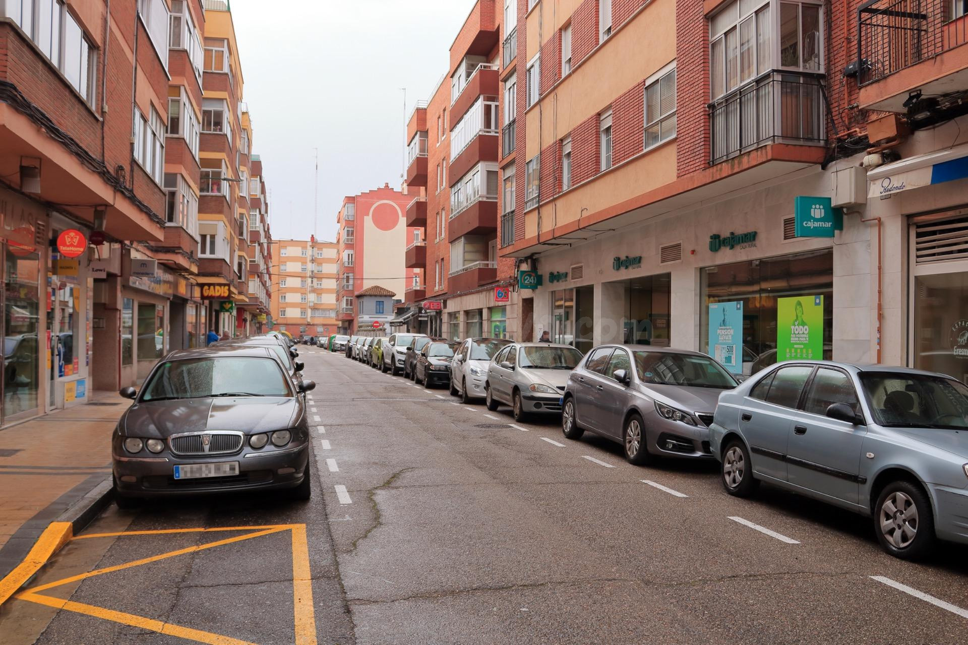 ESTUPENDO LOCAL COMERCIAL EN FUNCIONAMIENTO EN LA RUBIA