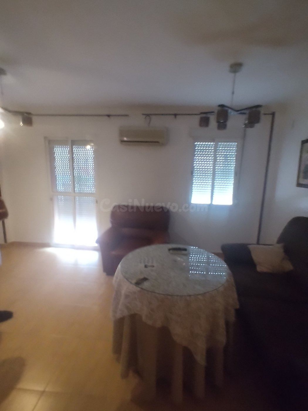 PISO BAJO CON PATIO