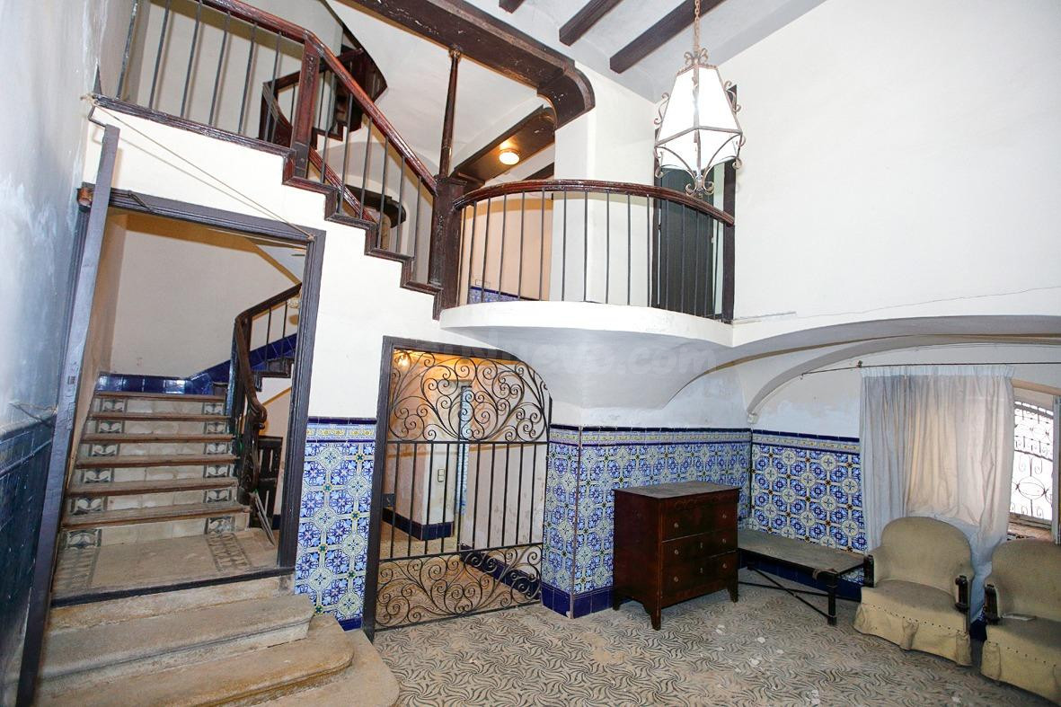 Casa solariega patrimonio arquitectónico de Cataluña. Precio - foto 3