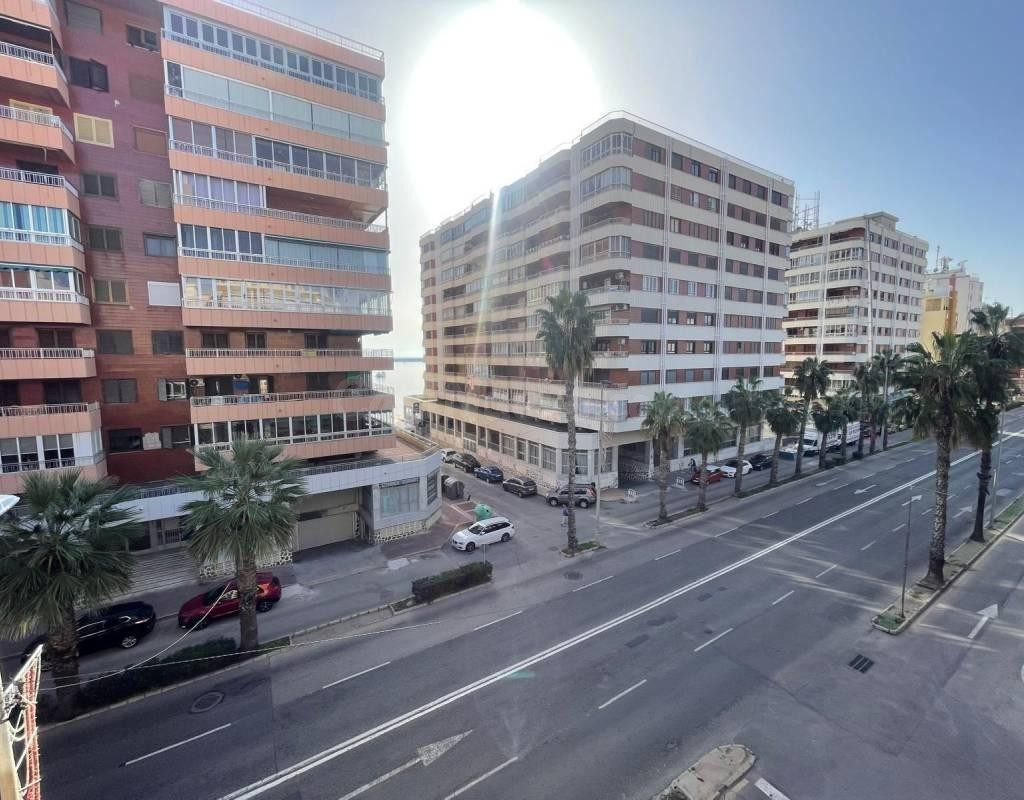 Apartamento En Torrevieja Acequion