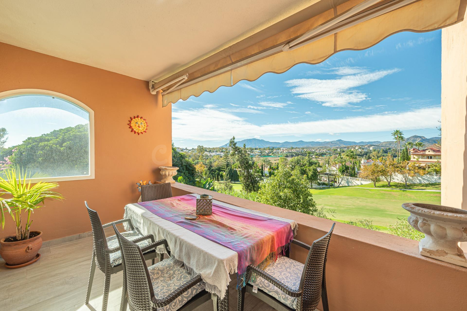 Espectacular apartamento de lujo en venta en Terrazas de Guadalmina