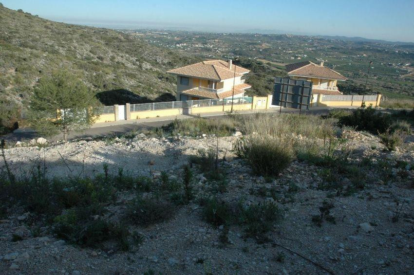 Terreno en venta en calle Felipe II, 83