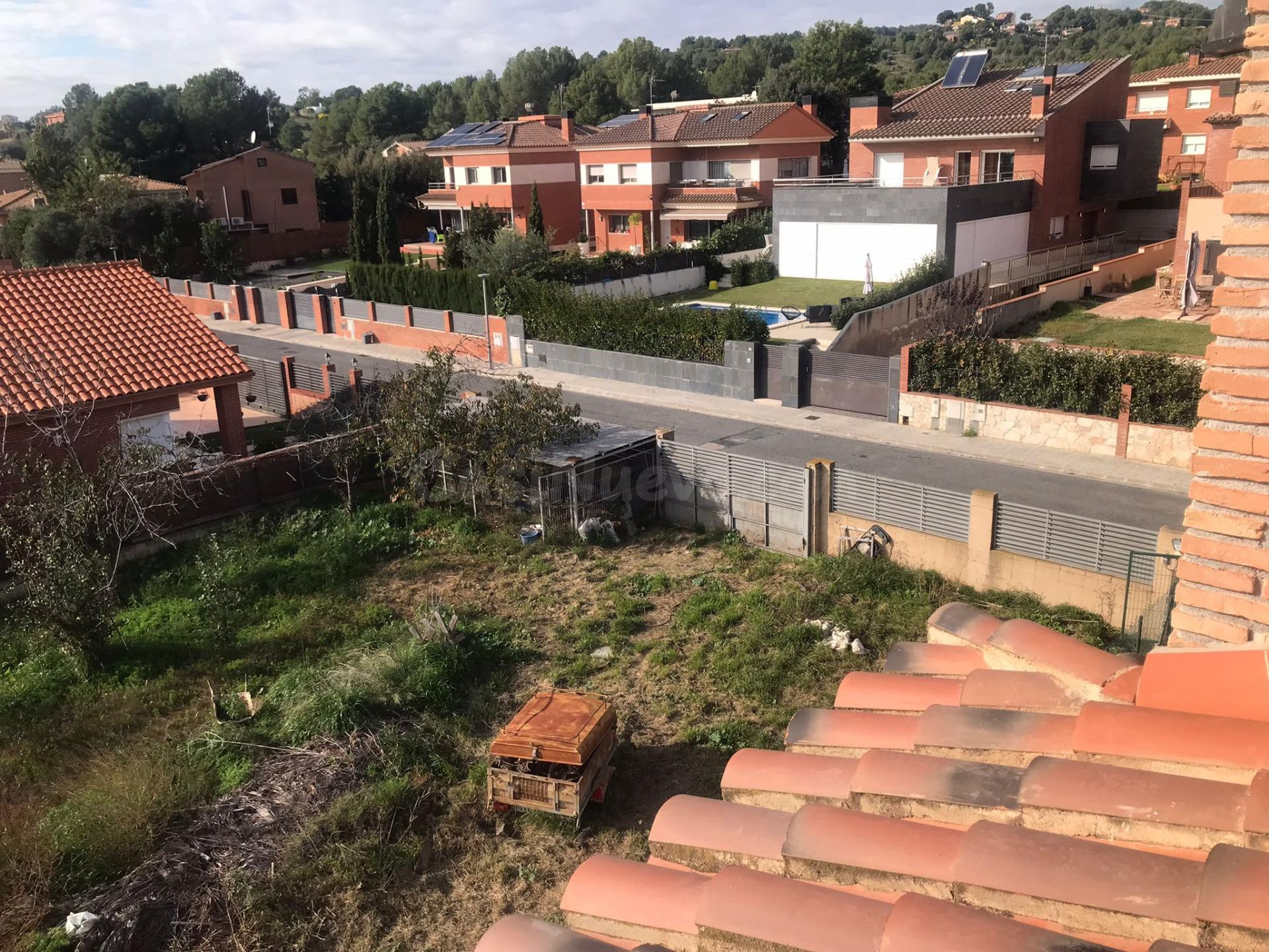 TERRENO URBANO EN ALMOSTER