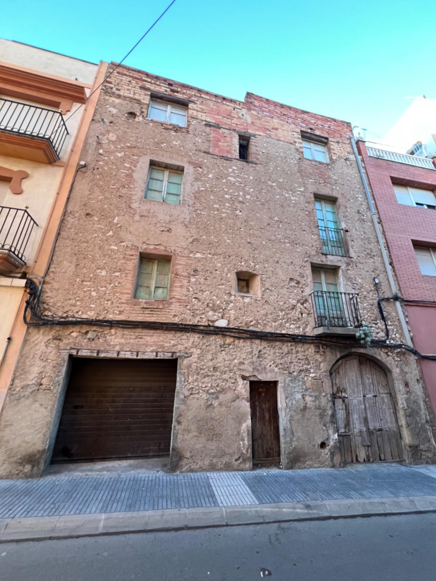 Edificio en venta en Constantí, Tarragona