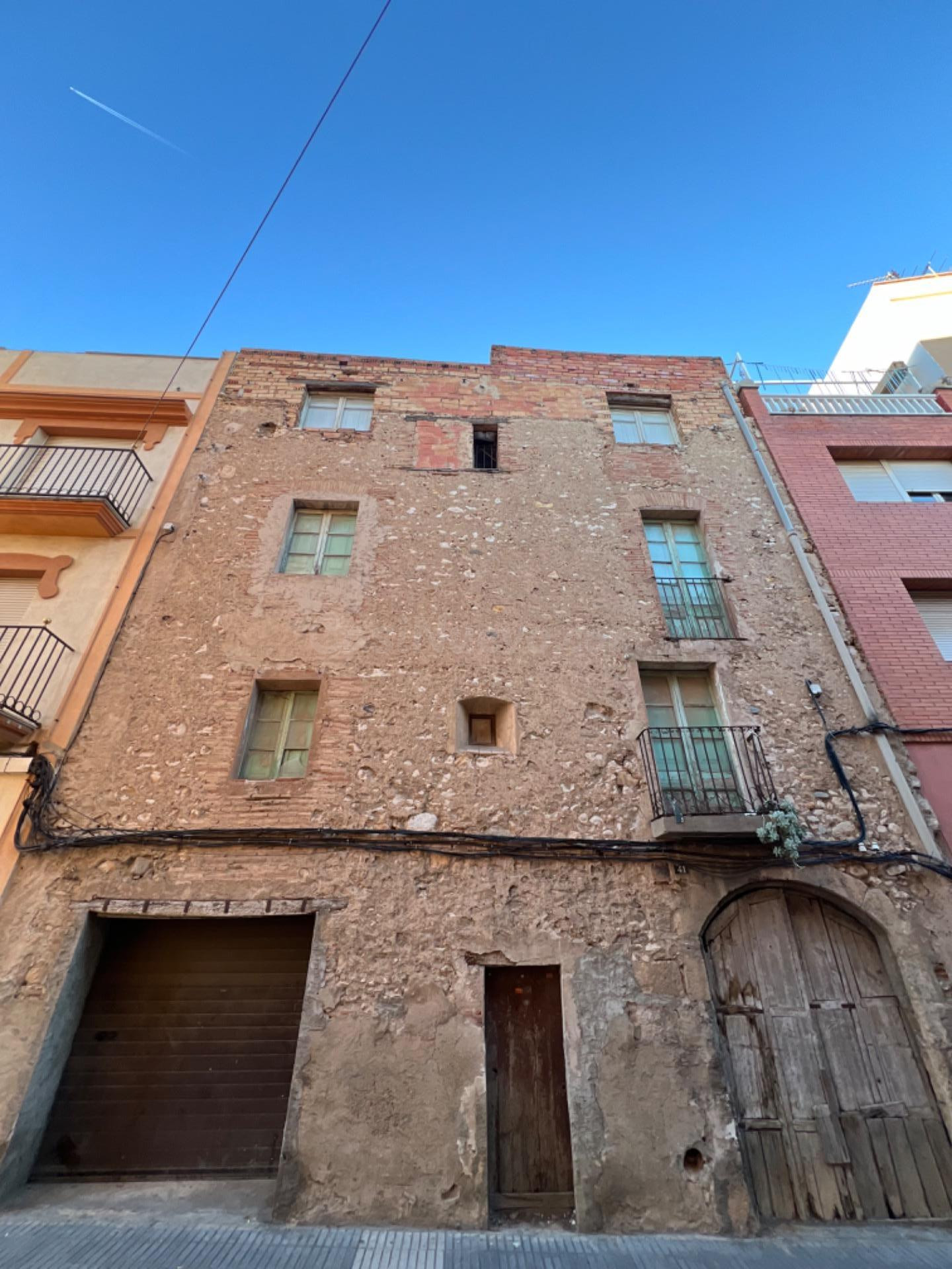Edificio en venta en Constantí, Tarragona - foto 2