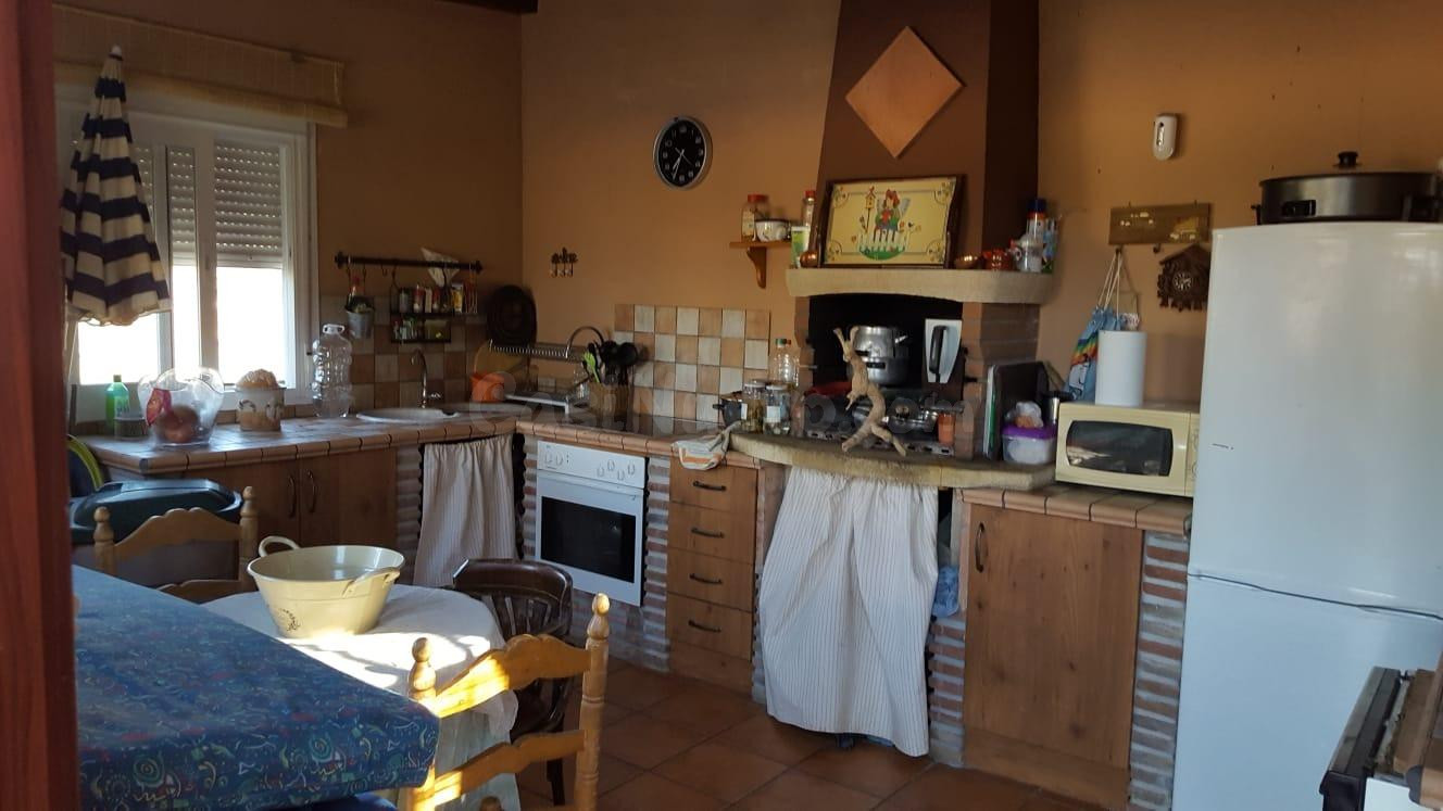 Maravilloso chalet en guaro - foto 3