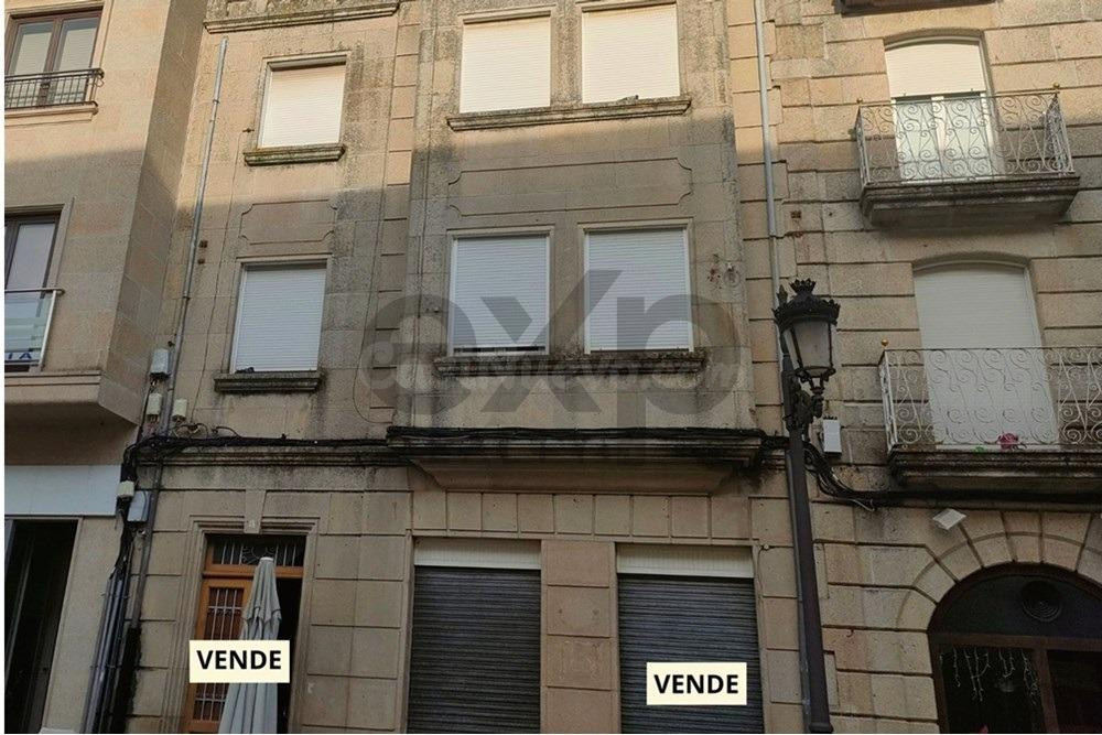 Edificio único en Carballiño: Edificio histórico para reform - foto 2
