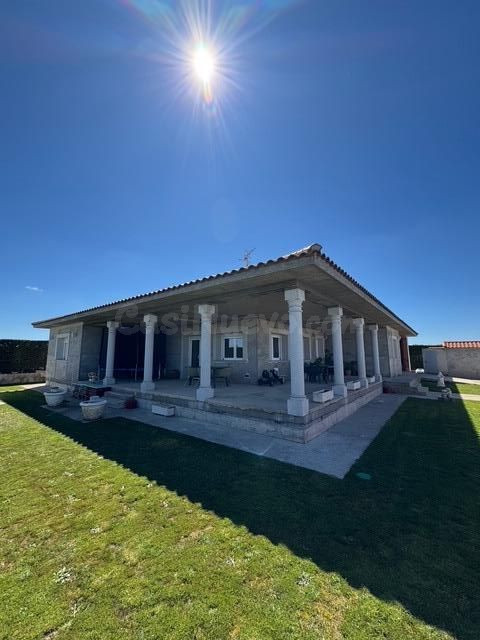 VENTA DE CHALET EN CALZADA VIEJA