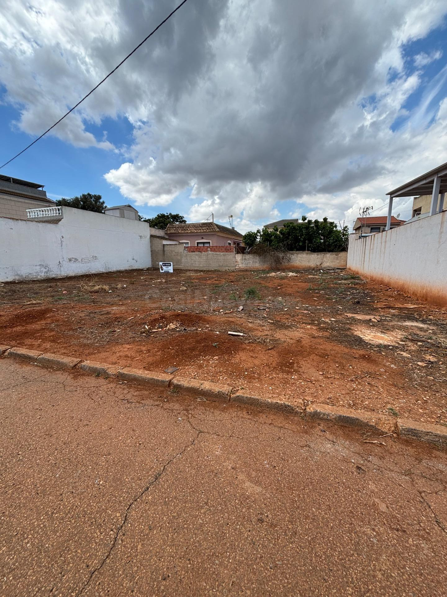 TERRENO EN VENTA EN LOS URRUTIAS – A POCOS METROS DEL MAR