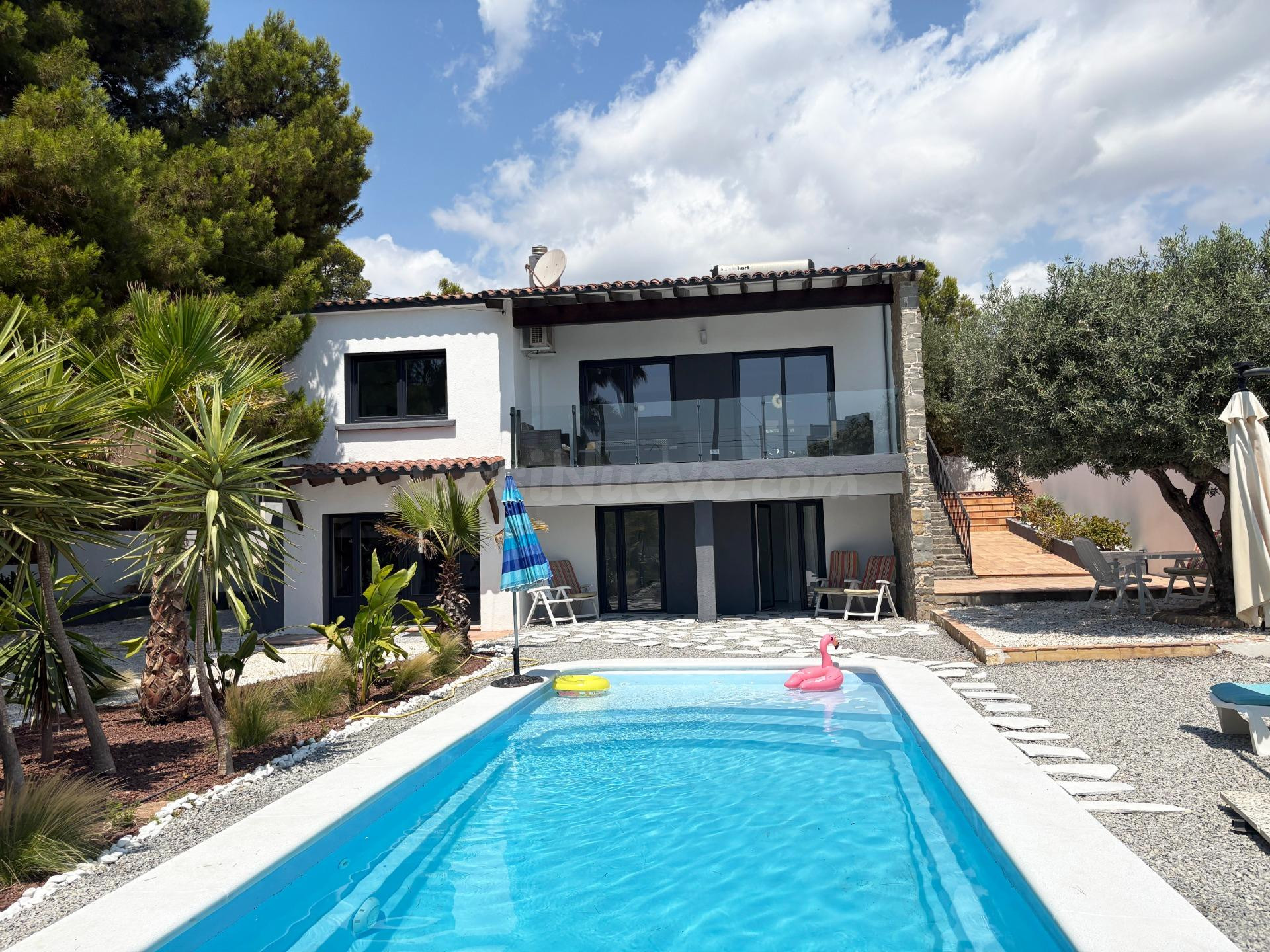 Chalet con Piscina Privada y Vistas al Mar y al Peñón de Ifach – Calpe