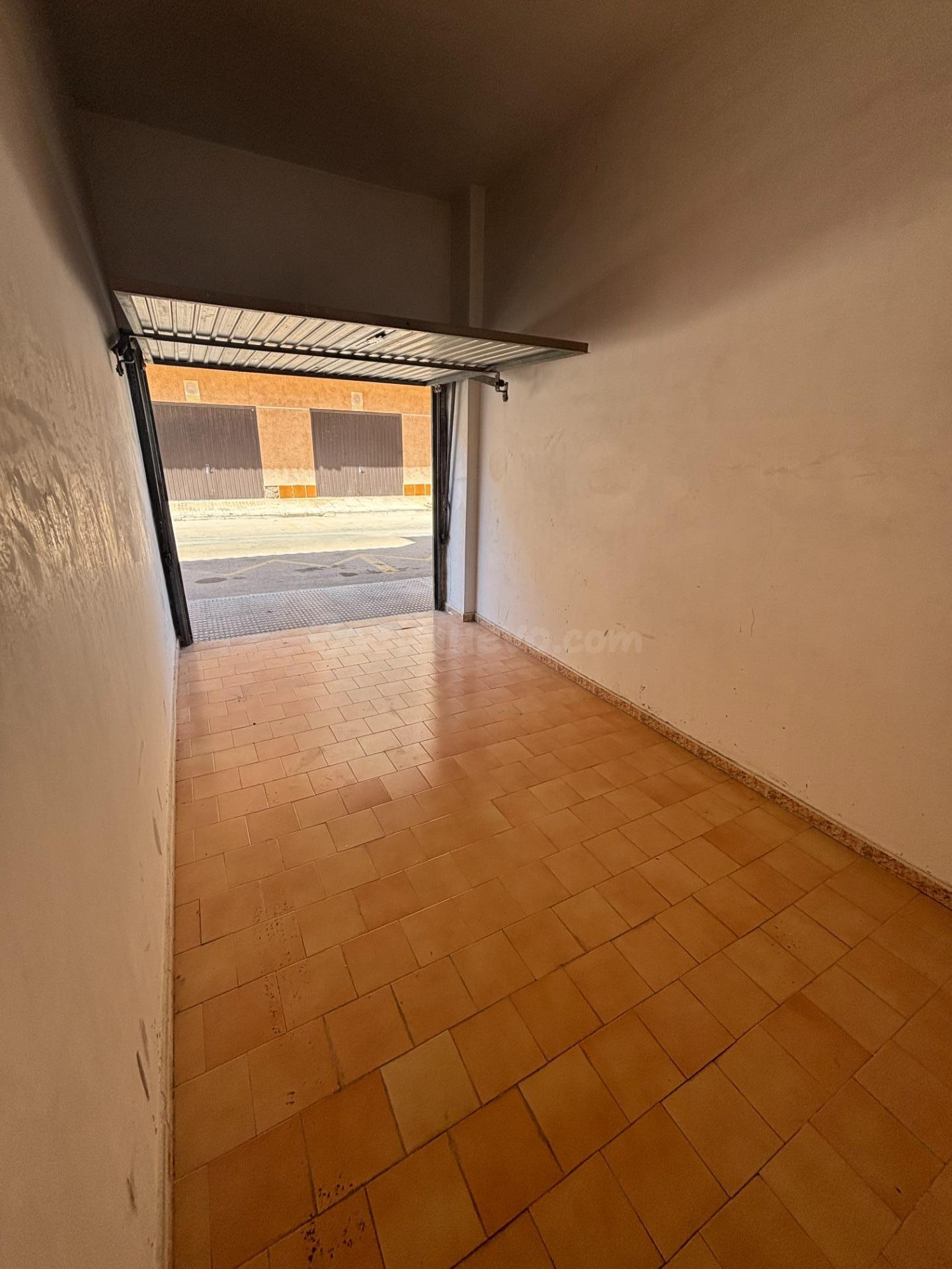 GARAJE PRIVADO ZONA SUPERMERCADO