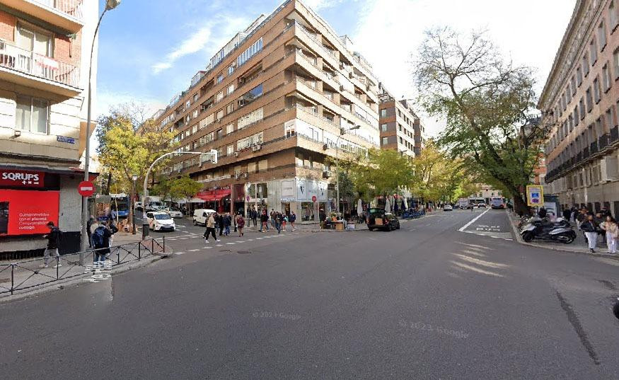 Local en Rentabilidad en Moncloa (Madrid) – 4,5% y Contrato a Largo Plazo