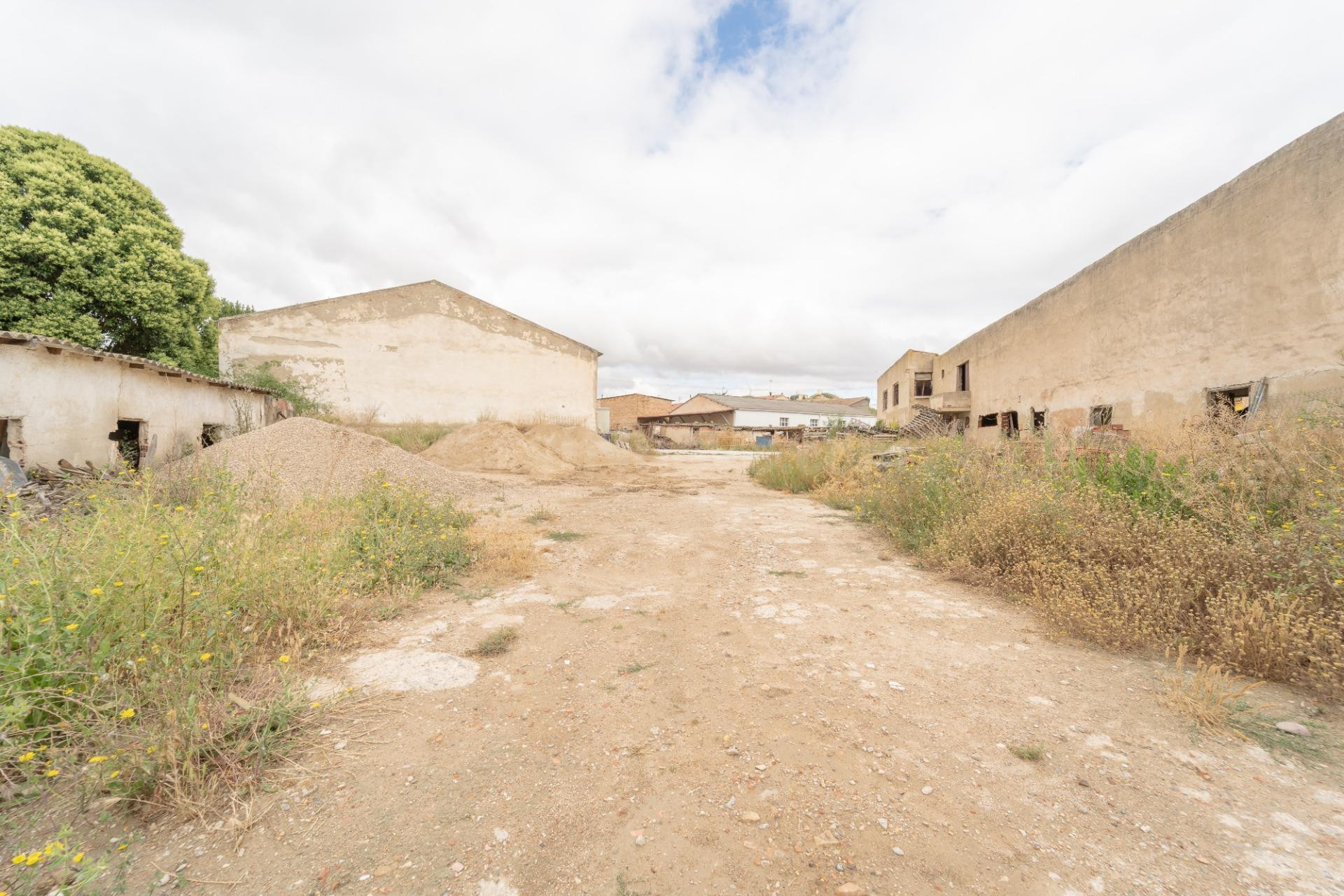 Terreno urbano en Miranda de Arga