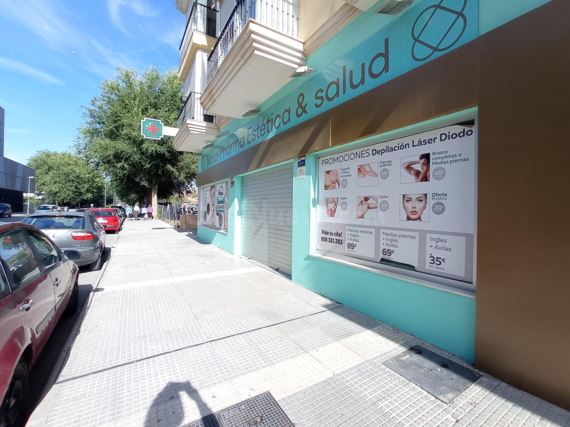 SE LOCAL COMERCIAL ESTETICA EQUIPADA CON LICENCIA sin traspaso EN LOJA