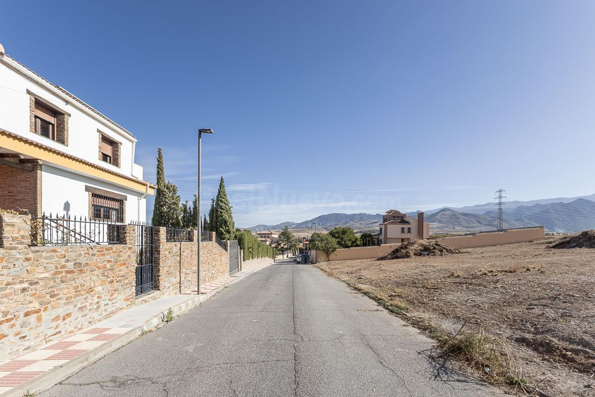 2 solares de 780m2 cada uno. Precio de cada solar 99.000€.