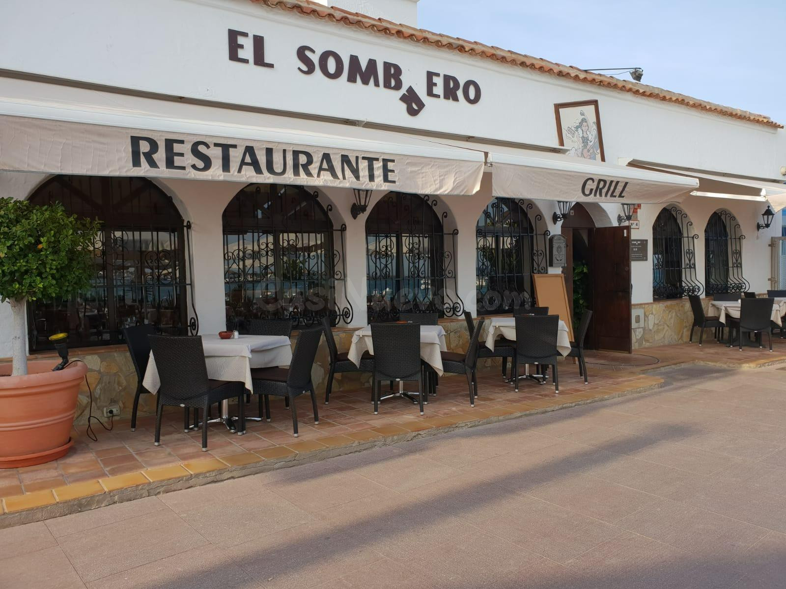 Restaurante con historia y alma en el corazón del Paseo Marítimo de Corralejo
