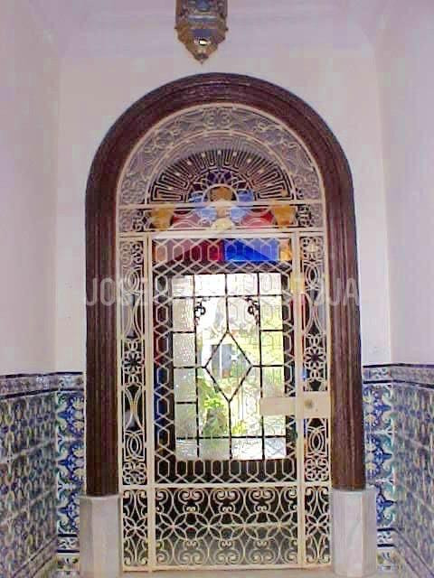 CASA PALACIO DEL AÑO 1865 MUY CENTRICO EN JEREZ DE LA FRONTE - foto 2