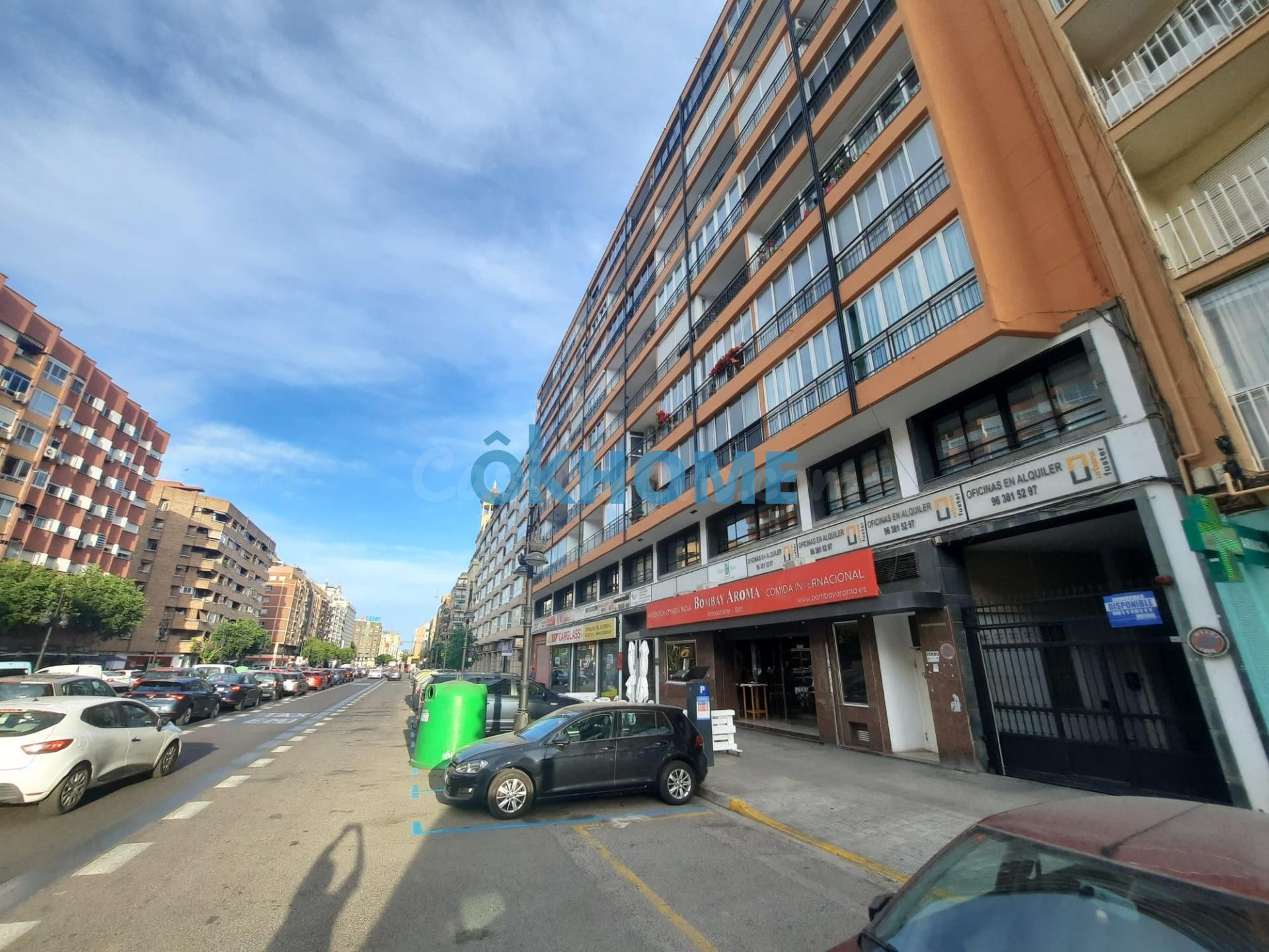 PLAZAS DE MOTO EN ALQUILER EN AV. DEL CID, 25