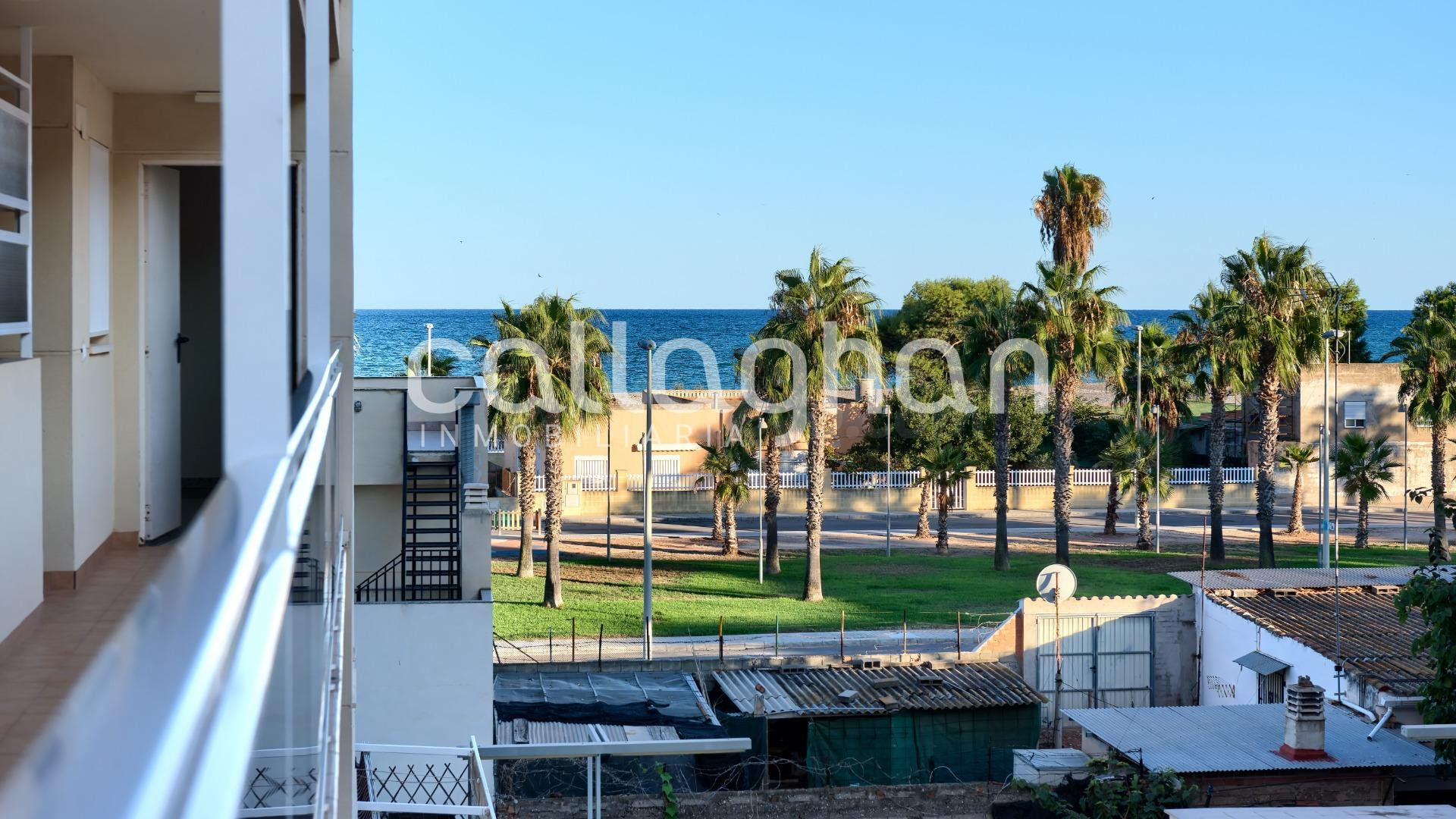Apartamento en Moncofar con vistas al mar