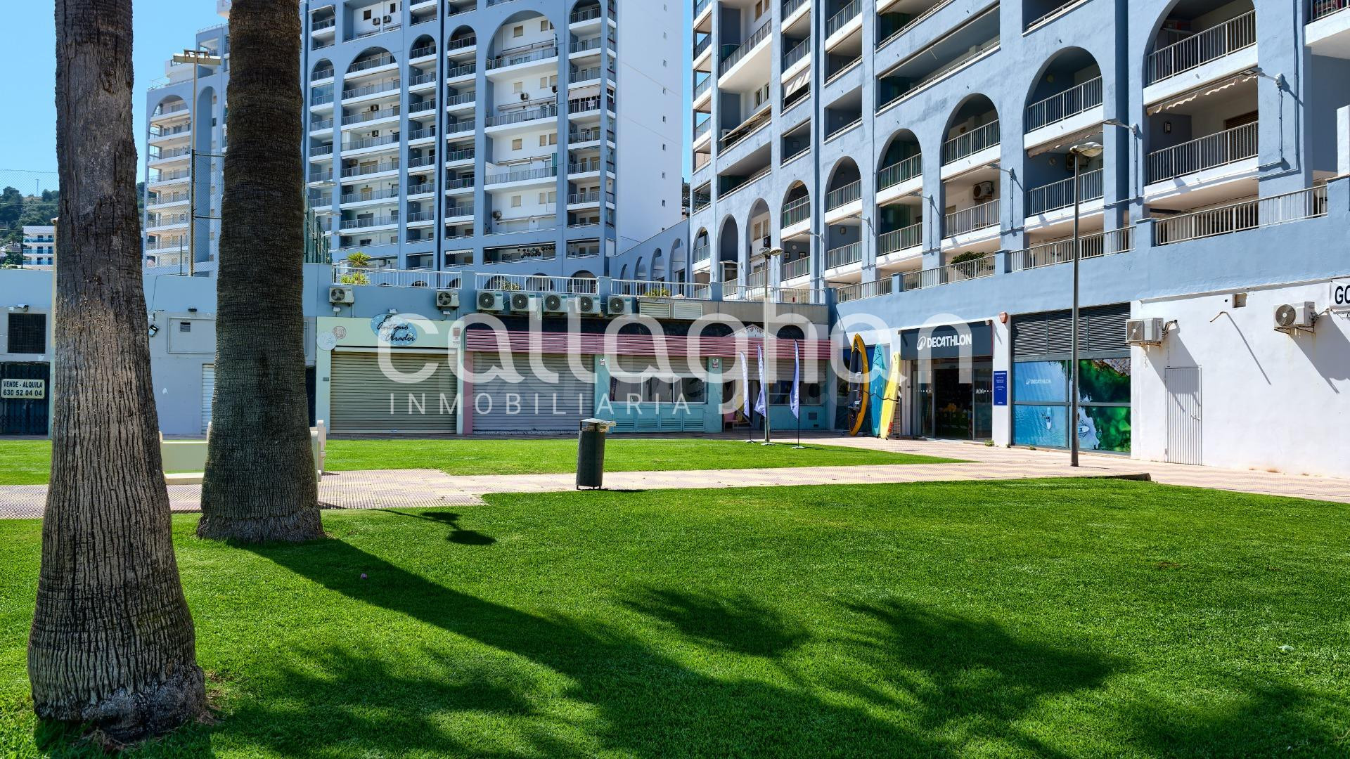 EXCLUSIVO LOCAL EN PRIMERA LÍNEA DE MAR – 277 m2 DE OPORTUNIDAD Y RENTABILIDAD