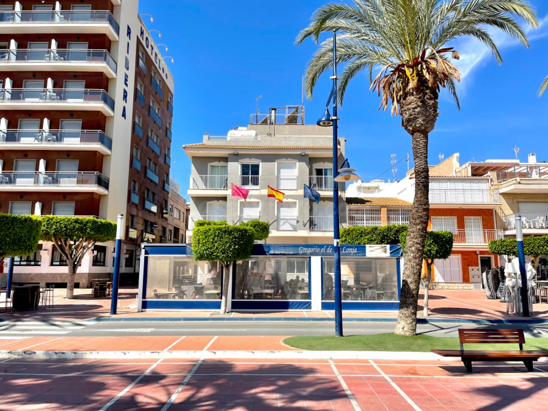 HOTEL 1ª LÍNEA EN SANTIAGO DE LA RIBERA