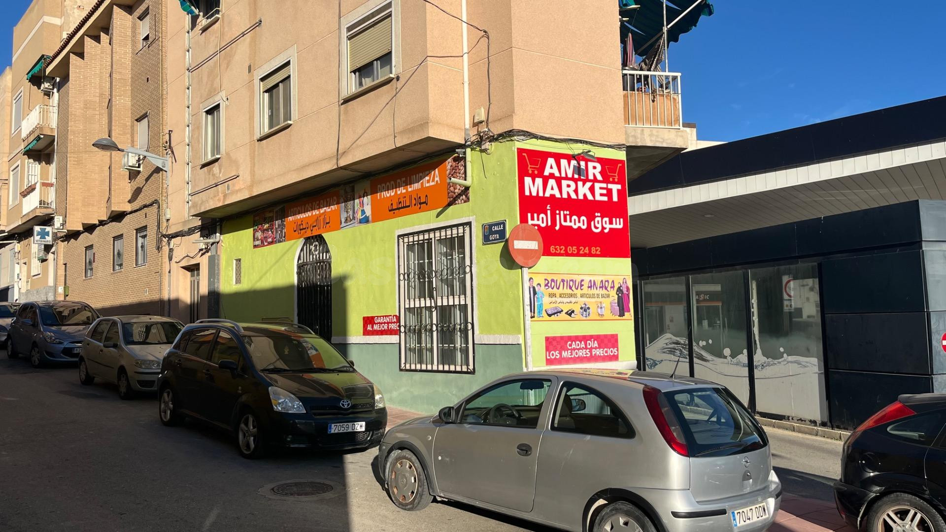 Bajo comercial en plena Calle Industria