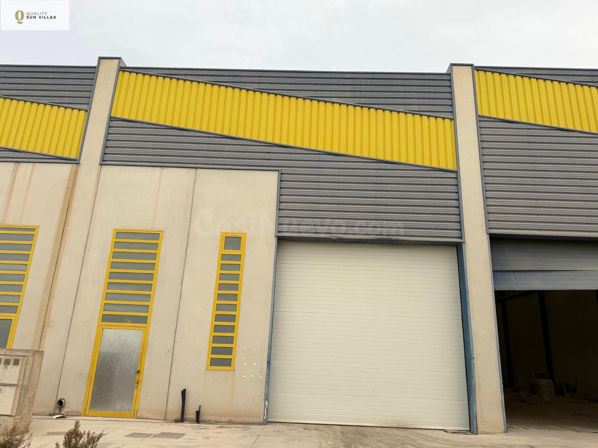 Nave industrial nueva de 368 m2 en venta – Polígono Industrial de Alhama de Murcia
